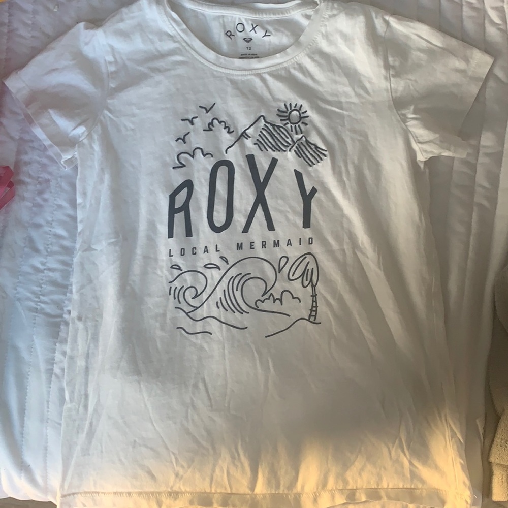 Roxy size 12 local mermaid tee